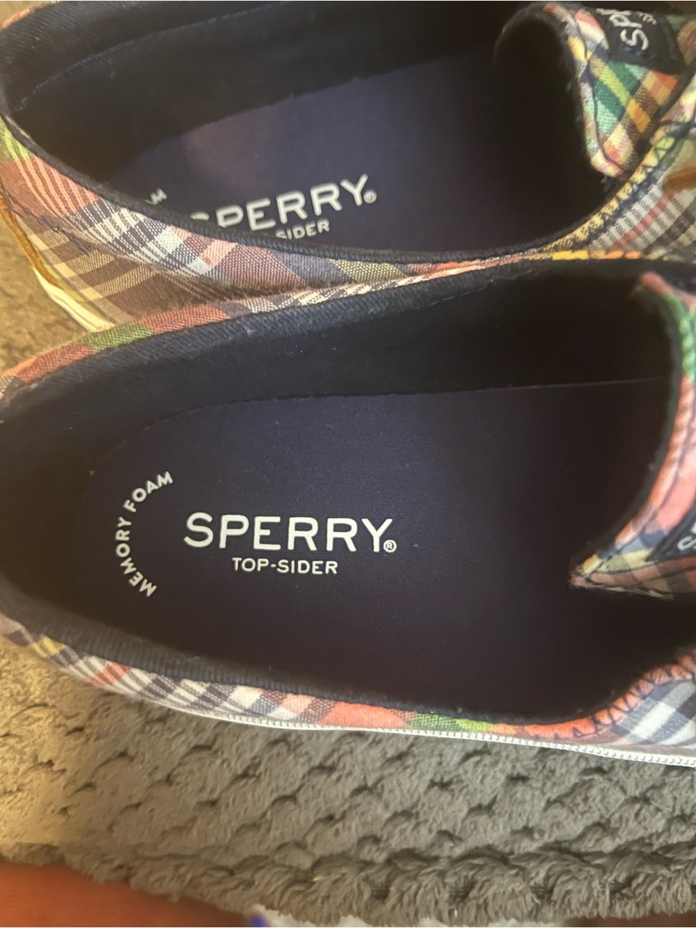 Sperry - Picture 3 of 8